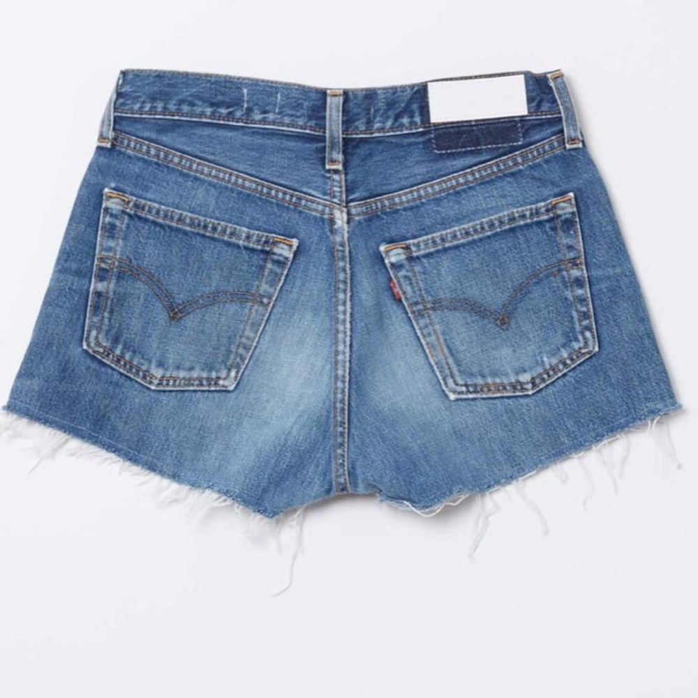 Re/done Levi Shorts - Picture 2 of 8